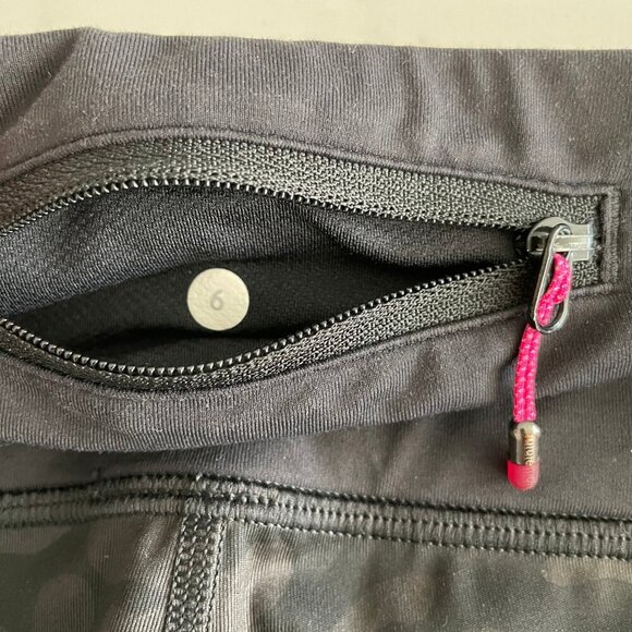 Lululemon Run: Inspire Crop II *All Full On Luxtreme Savasana Camo Leggings  6 - Picture 12 of 13